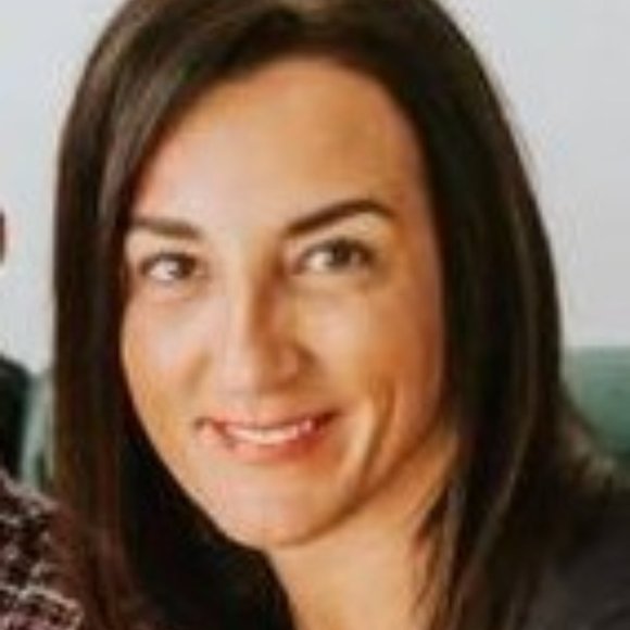 Meet your Posher, Jami - Picture 2 of 3